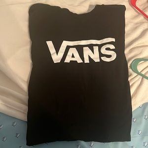 Black vans basic tee!